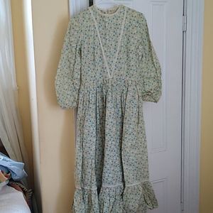 Vintage Gunne Sax style Floral prairie dress
